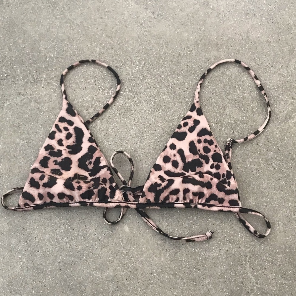 Skatie Halley Top in Calabasas (XS & Small)